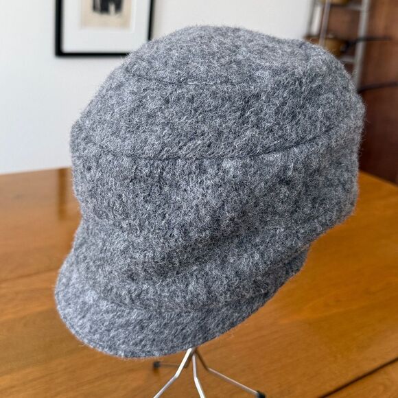 Bordoni cap main image 6